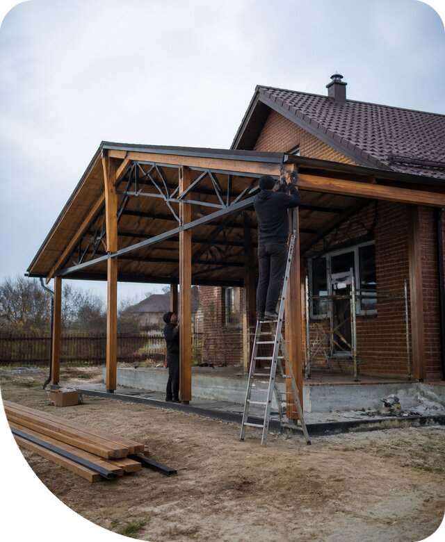 Пристройка навеса к дому и участку в Пугачёве под ключ